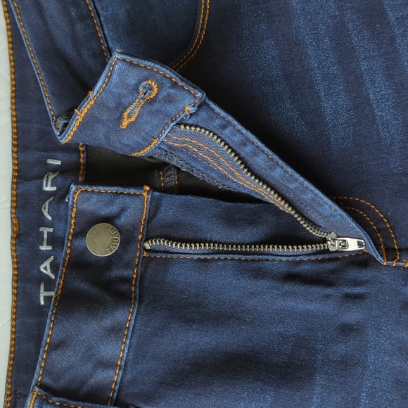 Tahari Distressed Whiskering Dark Wash Jeans 4/27 Dark Wash Blue - Picture 5 of 15